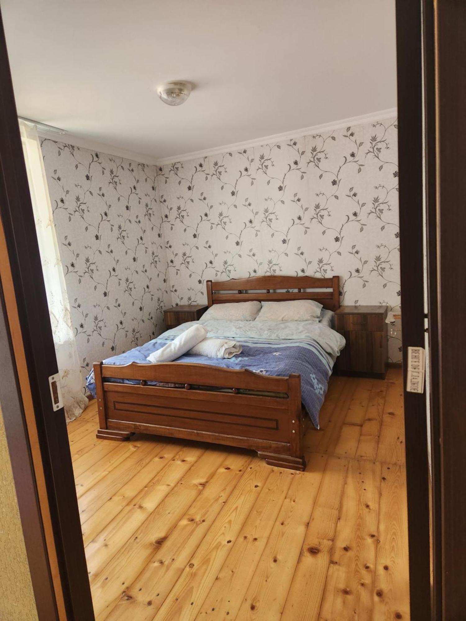 Iason Guest House In Mazeri Mestia Rum bild